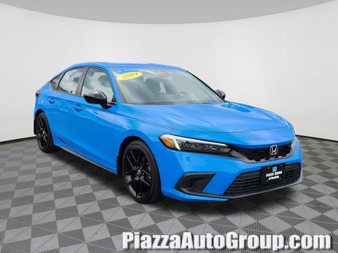 Used 2024 Honda Civic Sport image 1