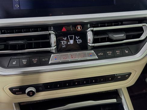 Used 2020 BMW 330i xDrive Sedan w/ Convenience Package image 19