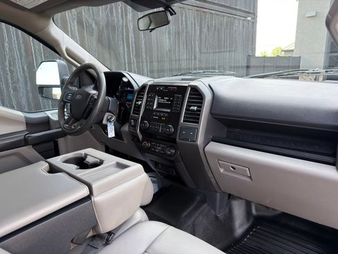 Used 2022 Ford F250 XL w/ Power Equipment Group AWD/4WD image 31