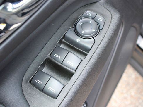 Used 2024 Chevrolet Equinox LT w/ LPO, Floor Liner Package AWD/4WD image 12