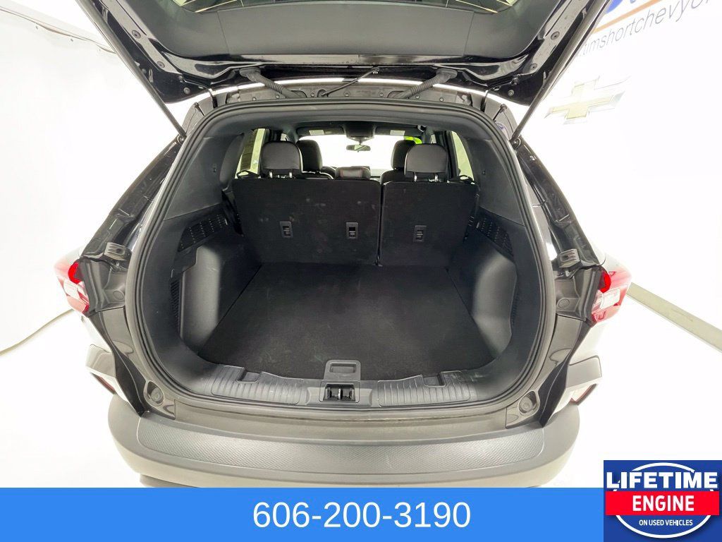 Used 2025 Ford Escape ST-Line AWD/4WD image 9