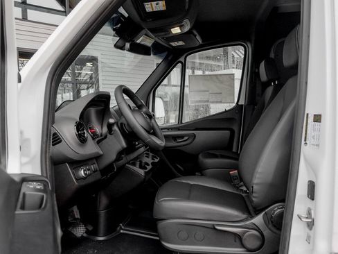 New 2026 Mercedes-Benz Sprinter 2500 image 12