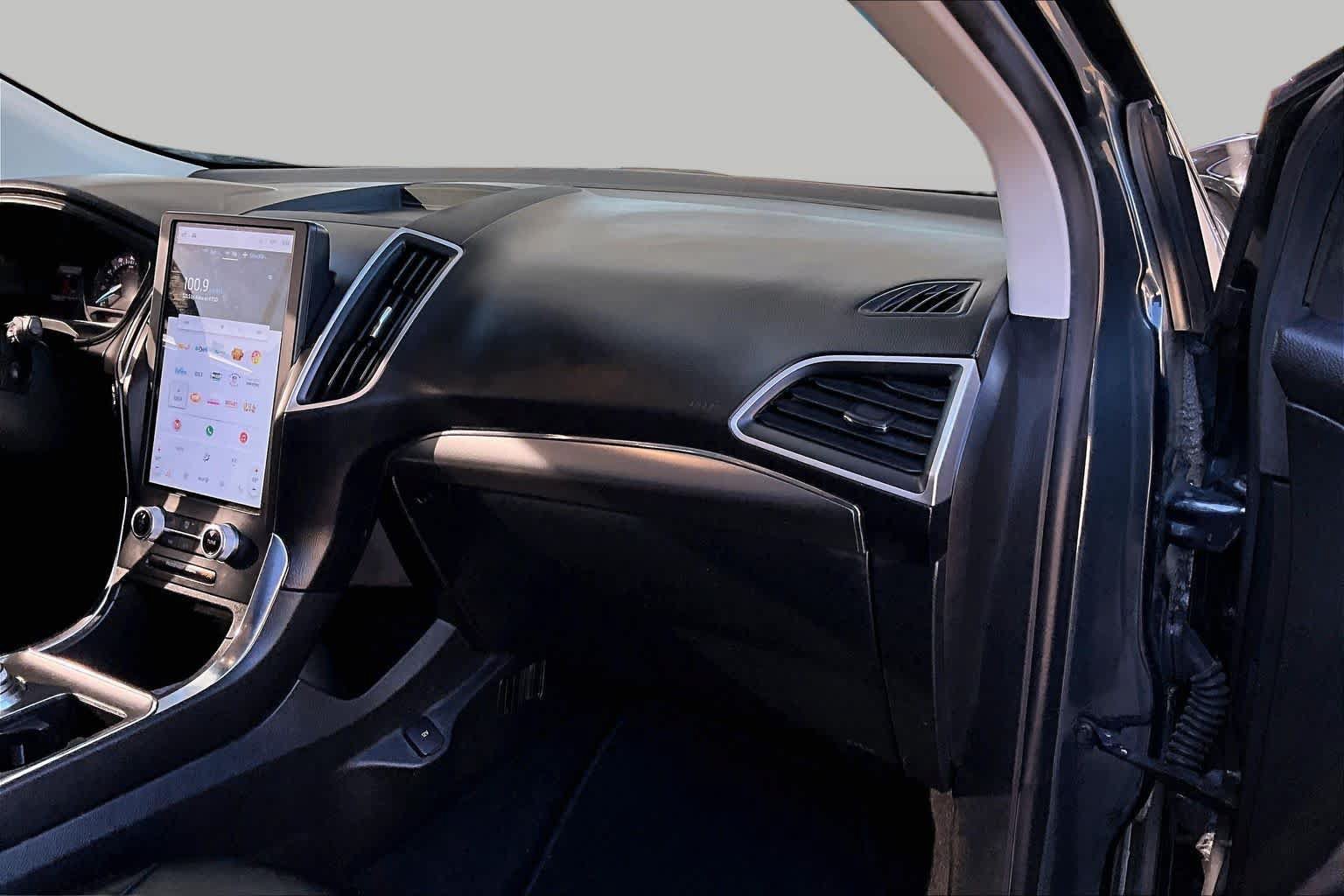 Used 2022 Ford Edge SEL AWD/4WD image 19