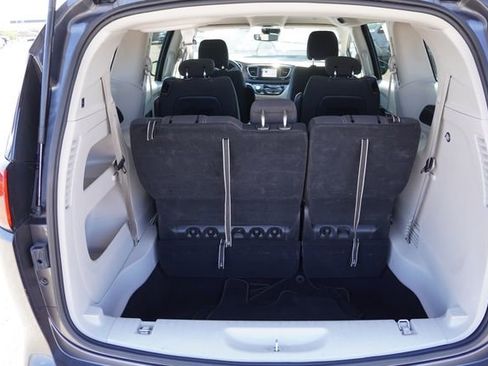 Certified 2023 Chrysler Voyager LX FWD image 22