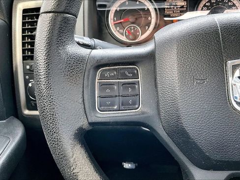 Used 2017 RAM 1500 Express image 6