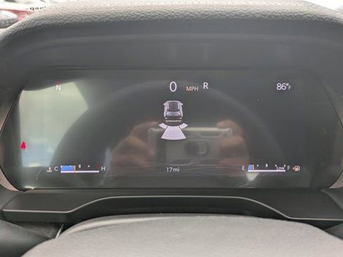 New 2025 Jeep Grand Cherokee Limited w/ Black Appearance Package image 23