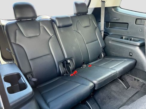 Used 2022 Kia Telluride EX w/ EX Premium Package AWD/4WD image 29