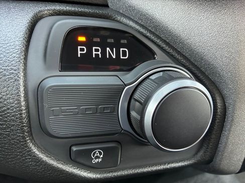 New 2026 RAM 1500 Express image 7