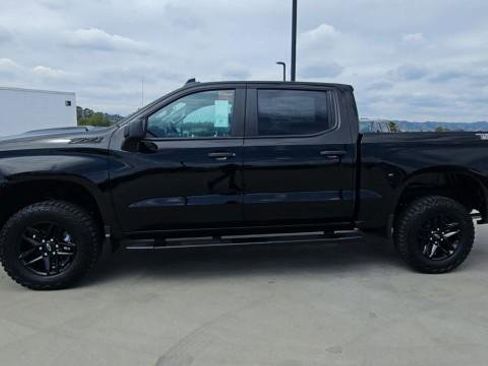 New 2026 Chevrolet Silverado 1500 Custom Trail Boss AWD/4WD image 5