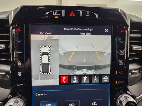 Used 2022 RAM 3500 Big Horn w/ Level B Equipment Group image 14