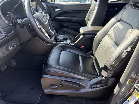 Used 2015 GMC Canyon SLT image 9