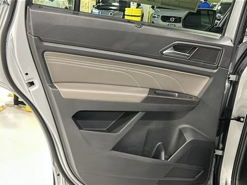 Used 2022 Volkswagen Atlas SE AWD/4WD image 22