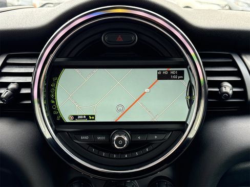 Used 2016 MINI Cooper S image 23