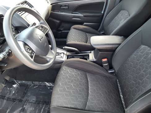 Used 2024 Mitsubishi Outlander Sport SE AWD/4WD image 15