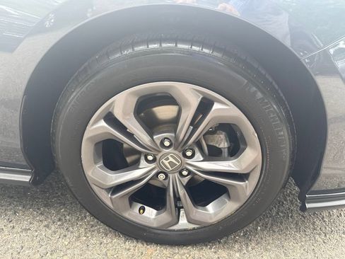 Used 2023 Honda Accord EX image 28