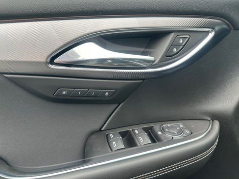 New 2025 Buick Envision Sport Touring image 19