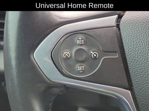 Certified 2021 Chevrolet Traverse LT image 14