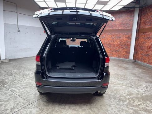 Used 2022 Jeep Grand Cherokee Laredo X image 26