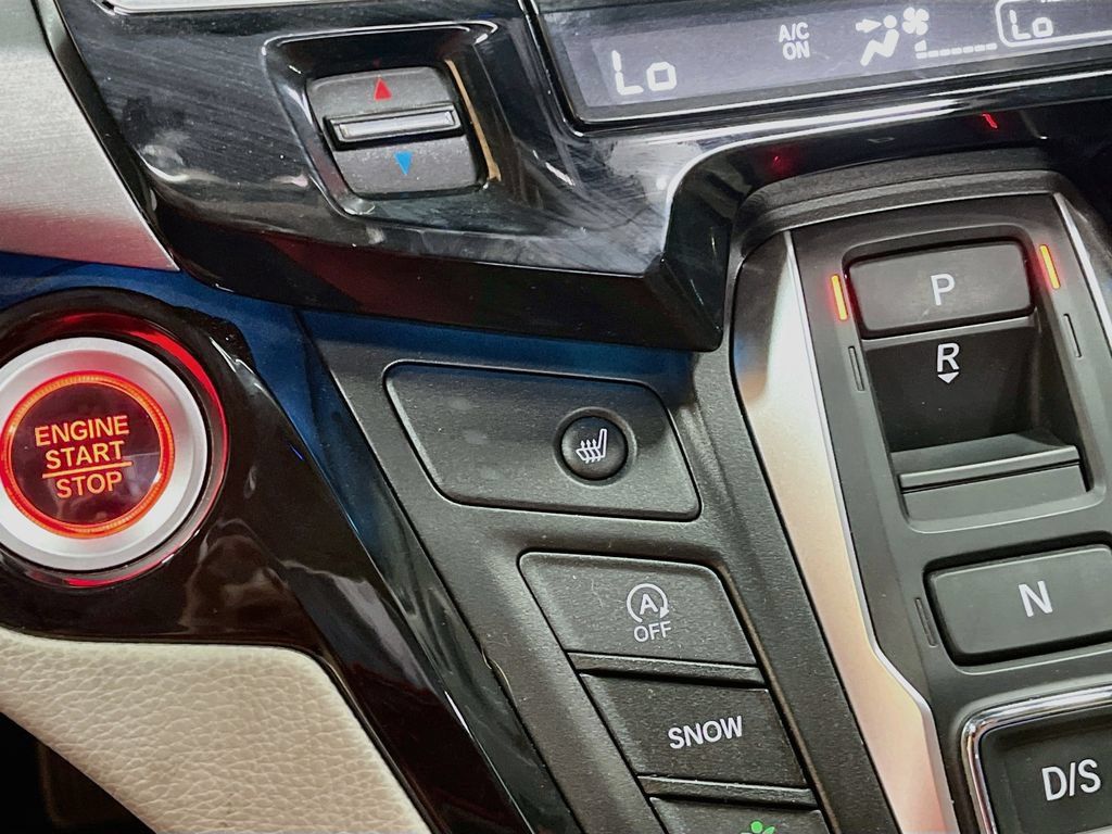 Used 2025 Honda Odyssey Touring image 20