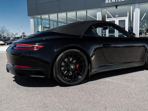 Used 2017 Porsche 911 Carrera GTS RWD image 13