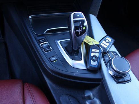 Used 2018 BMW 340i Sedan RWD image 7