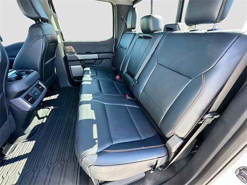 Used 2025 Ford F250 Lariat w/ Lariat Ultimate Package image 25