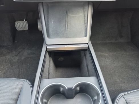Used 2025 Tesla Model 3 Long Range AWD/4WD image 33
