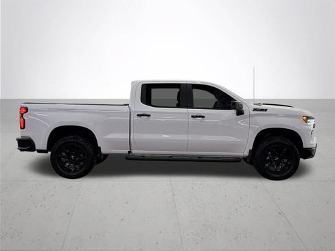 Used 2024 Chevrolet Silverado 1500 LT Trail Boss w/ Convenience Package II AWD/4WD image 10