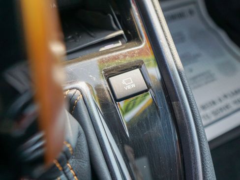 Used 2022 Subaru Outback Wilderness w/ Wilderness Package image 26