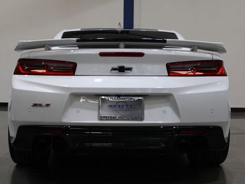 Used 2017 Chevrolet Camaro ZL1 RWD image 13