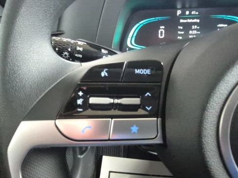 New 2026 Hyundai Elantra Hybrid FWD image 25