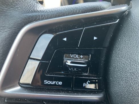 Used 2019 Subaru Outback 2.5i Touring w/ Popular Package #3A AWD/4WD image 19