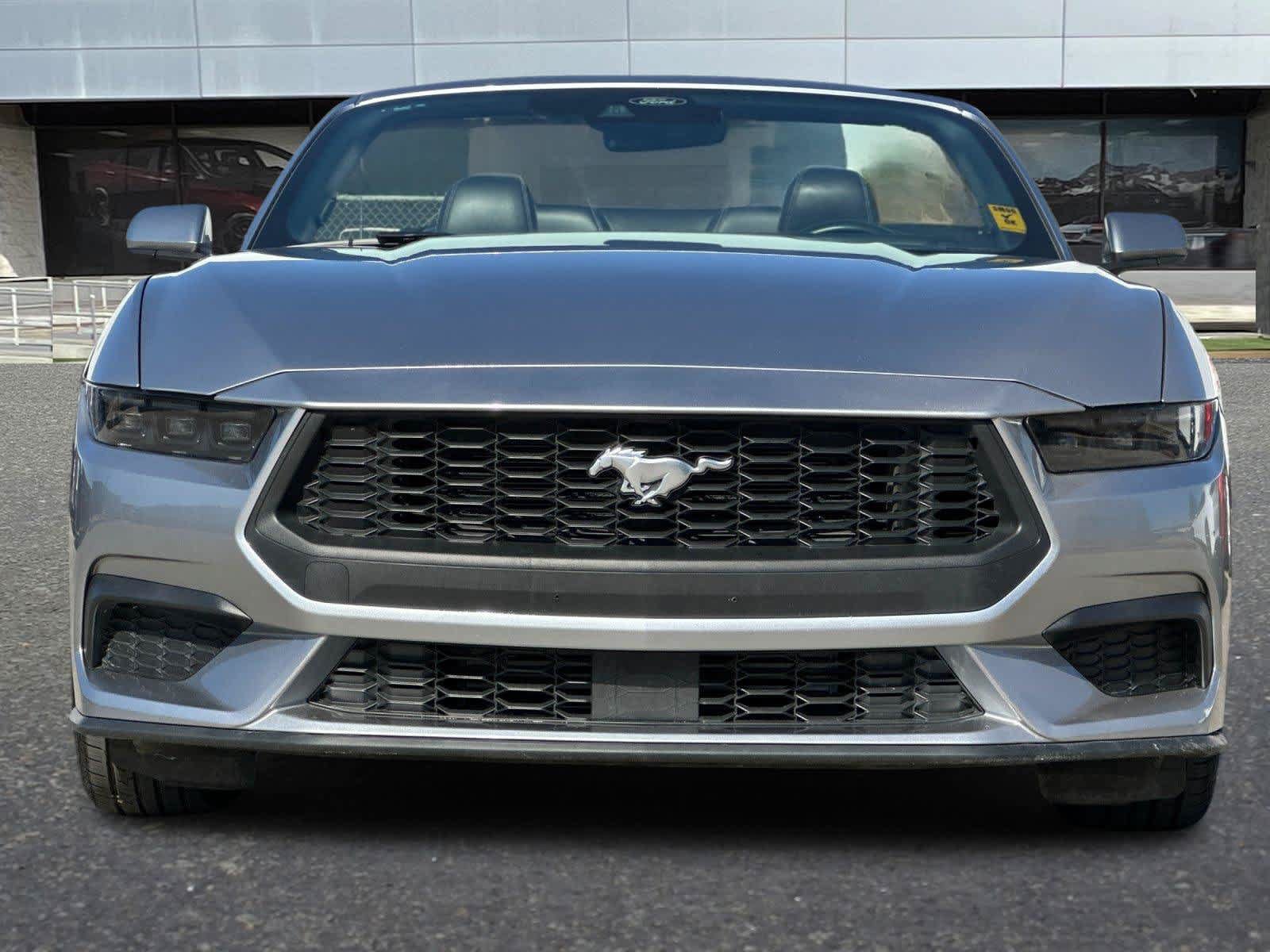 Used 2025 Ford Mustang Premium RWD image 11