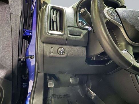 Used 2016 Chevrolet Colorado LT w/ LT Convenience Package RWD image 35