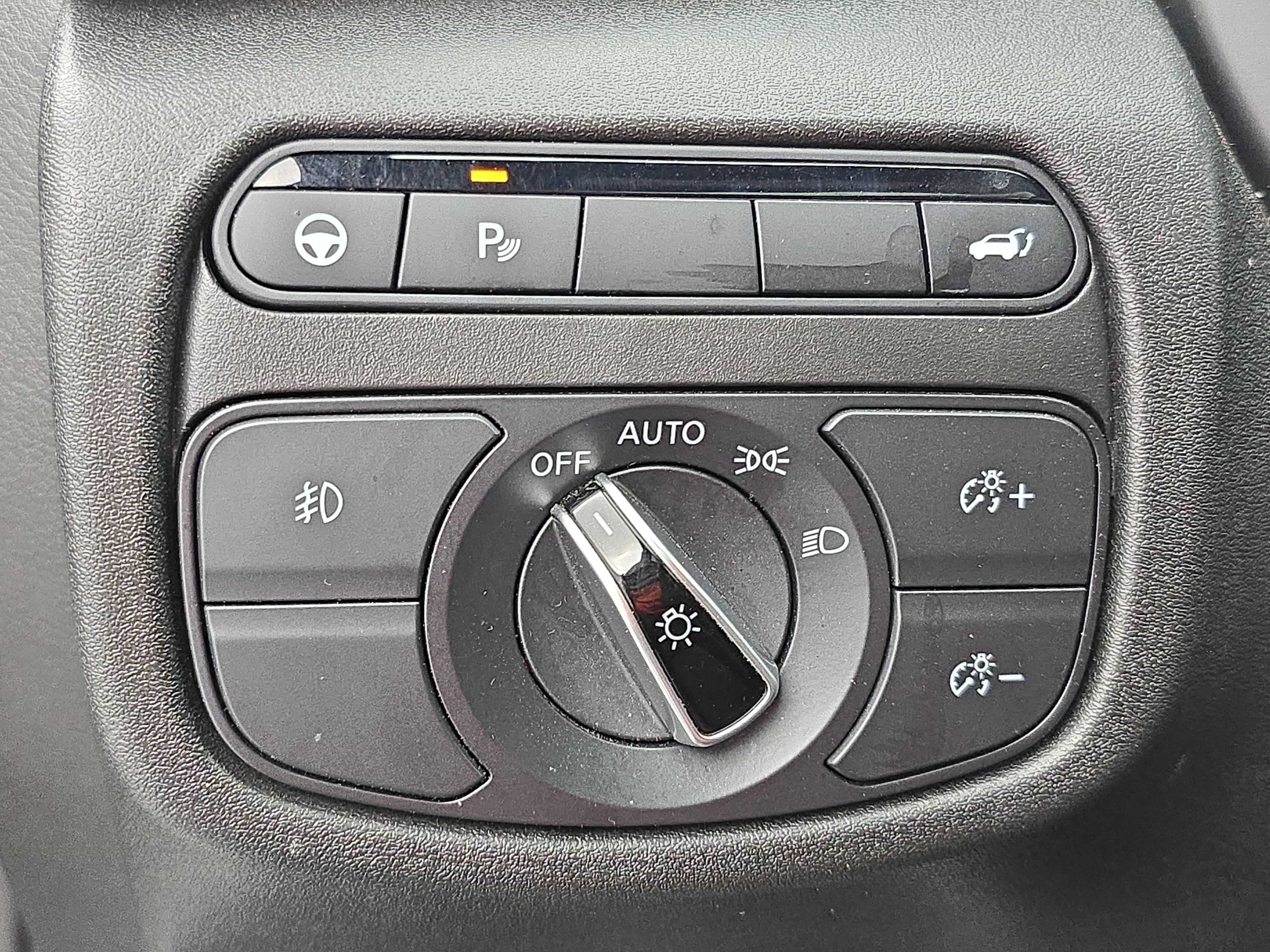 Used 2023 INFINITI QX50 Sport w/ Cargo Package FWD image 26