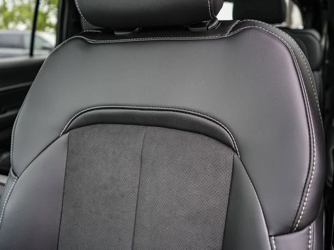 New 2026 Jeep Grand Cherokee L 4WD image 25