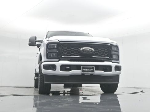 New 2026 Ford F250 XLT w/ XLT Premium Package AWD/4WD image 48