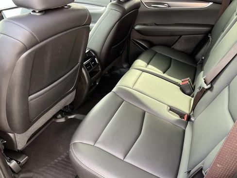 Certified 2024 Cadillac XT5 Luxury w/ LPO, Floor Liner Package AWD/4WD image 12