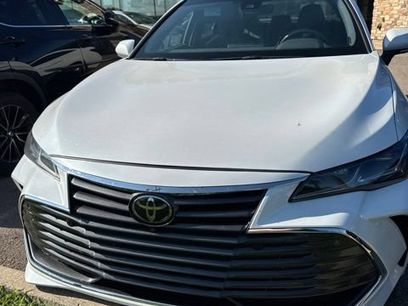 Used 2019 Toyota Avalon Limited w/ Advanced Safety Package