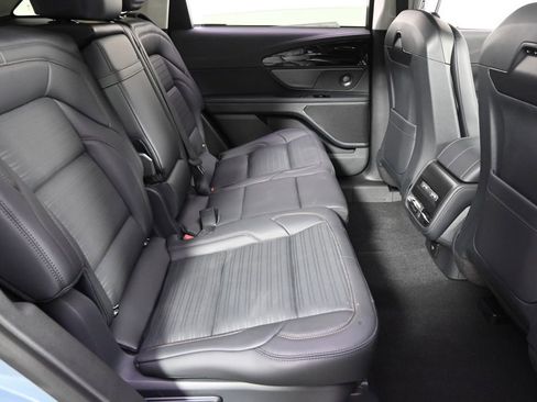 New 2026 Lincoln Nautilus Reserve w/ Jet Appearance Package image 18