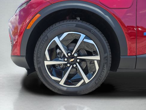 New 2026 Chevrolet Equinox EV LT image 13