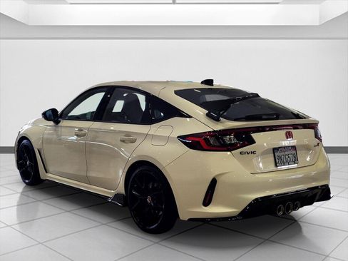 Certified 2024 Honda Civic Type R image 7