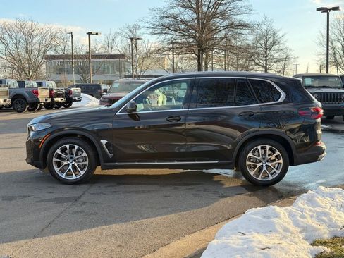 Used 2025 BMW X5 xDrive50e image 10