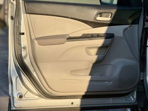Used 2012 Honda CR-V LX image 10