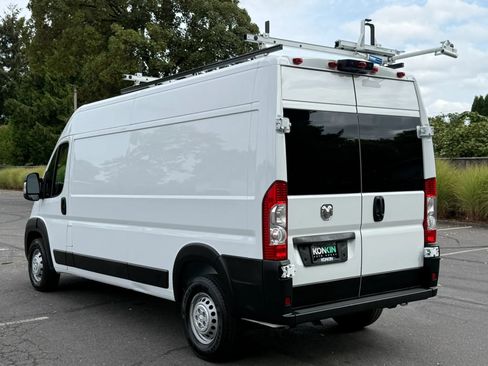 Used 2023 RAM ProMaster 2500 FWD image 4