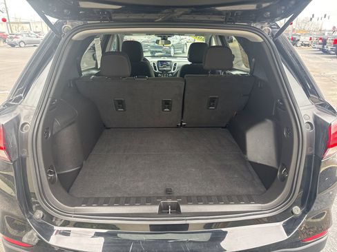 Used 2023 Chevrolet Equinox LT image 13