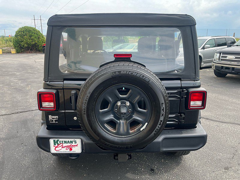 Used 2020 Jeep Wrangler Sport AWD/4WD image 7