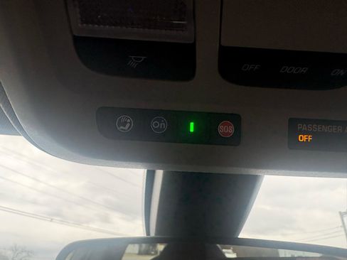 Used 2019 Chevrolet Impala LT image 19