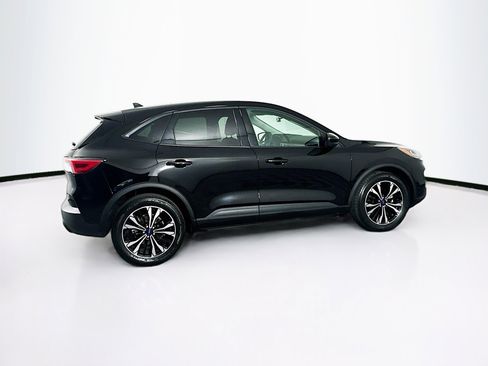Used 2022 Ford Escape SE w/ SE Sport Appearance Package image 10