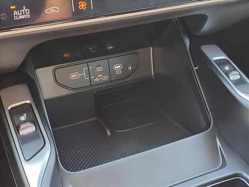 New 2026 Kia Sorento S AWD/4WD image 11